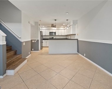 6879 Pentland Way - Photo Thumbnail 6