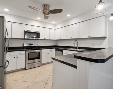 6879 Pentland Way - Photo Thumbnail 9