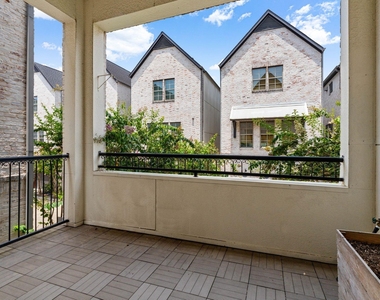 4014 University Grove Street - Photo Thumbnail 13