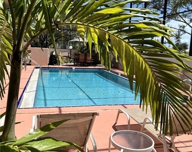 5255 Coronado Parkway - Photo Thumbnail 19
