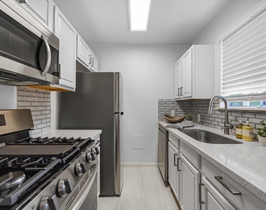 210 Emerson Street - Photo Thumbnail 1