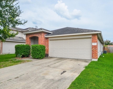7306 Cypress Prairie Drive - Photo Thumbnail 17