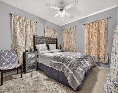 11930 Matagorda Lane - Photo Thumbnail 18