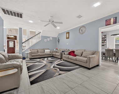 11930 Matagorda Lane - Photo Thumbnail 9
