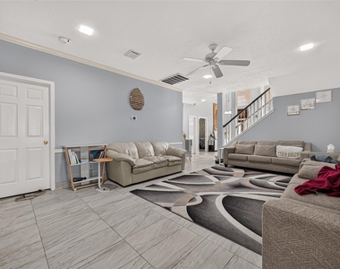 11930 Matagorda Lane - Photo Thumbnail 10