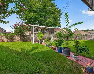 11930 Matagorda Lane - Photo Thumbnail 37