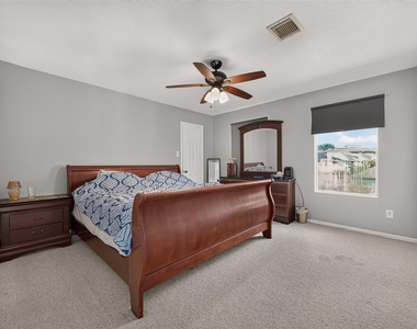 11930 Matagorda Lane - Photo Thumbnail 23