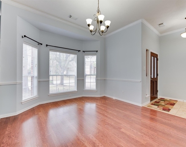 7131 Sundance Meadows Lane - Photo Thumbnail 5