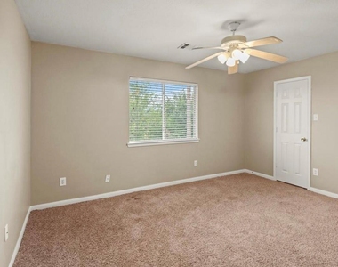 10807 Oak Bayou Lane - Photo Thumbnail 30