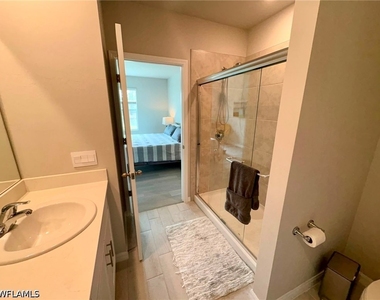 11210 Sunset Preserve Drive - Photo Thumbnail 7