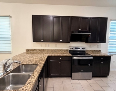 5447 Ferris Avenue - Photo Thumbnail 1