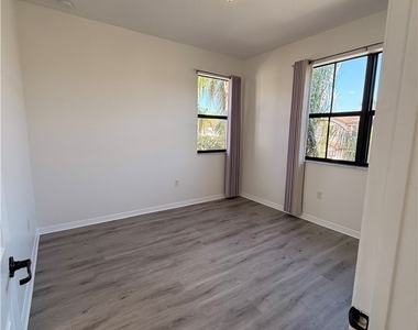 5447 Ferris Avenue - Photo Thumbnail 19
