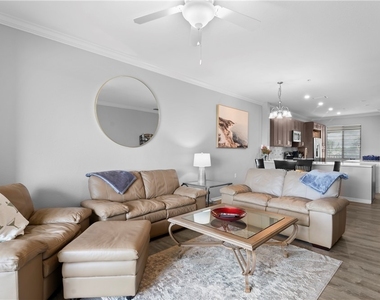 9727 Acqua Court - Photo Thumbnail 9
