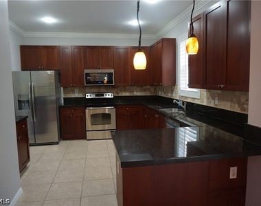 20605 Eastgolden Elm Drive - Photo Thumbnail 18