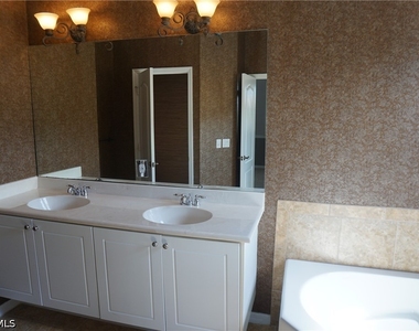 20605 Eastgolden Elm Drive - Photo Thumbnail 27