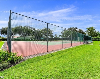 589 Lambton Lane - Photo Thumbnail 23