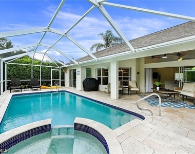 589 Lambton Lane - Photo Thumbnail 21