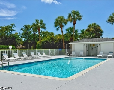 1310 Charleston Square Drive - Photo Thumbnail 39