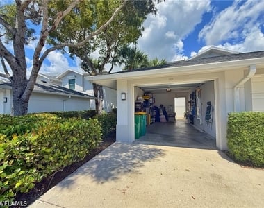 1310 Charleston Square Drive - Photo Thumbnail 32