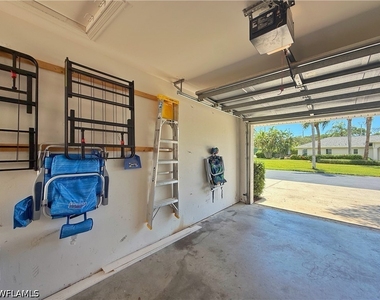 1310 Charleston Square Drive - Photo Thumbnail 31
