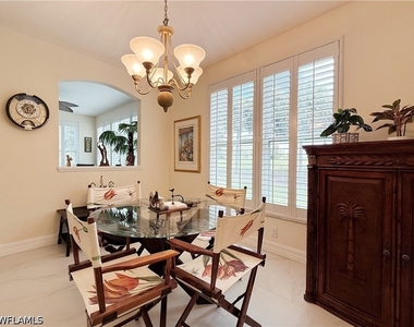 1310 Charleston Square Drive - Photo Thumbnail 19