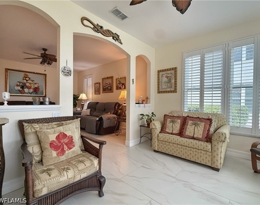 1310 Charleston Square Drive - Photo Thumbnail 17