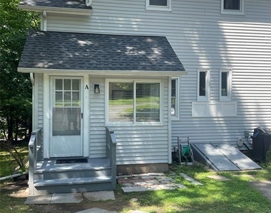 606 Wyckoff - Photo Thumbnail 3