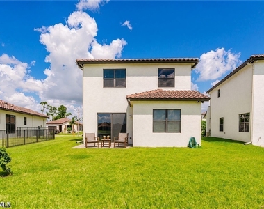 5716 Cassidy Lane - Photo Thumbnail 2