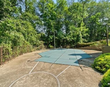 215 Oak - Photo Thumbnail 47