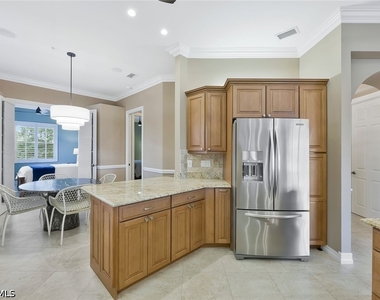 795 Bentwater Circle - Photo Thumbnail 9