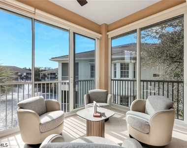 795 Bentwater Circle - Photo Thumbnail 3