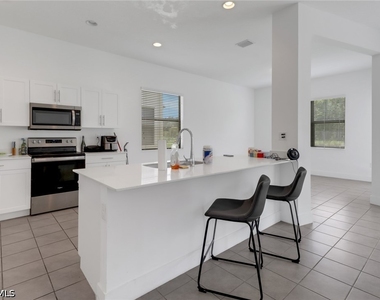 5504 Agostino Way - Photo Thumbnail 7