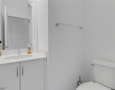 5504 Agostino Way - Photo Thumbnail 11