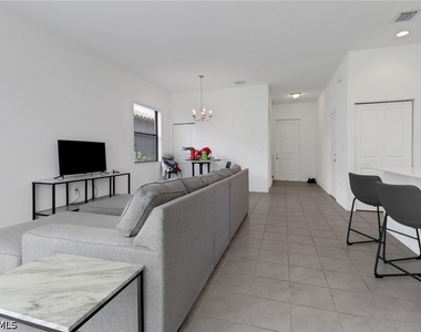 5504 Agostino Way - Photo Thumbnail 2