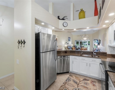 13641 Worthington Way - Photo Thumbnail 8