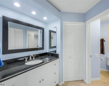 13641 Worthington Way - Photo Thumbnail 13