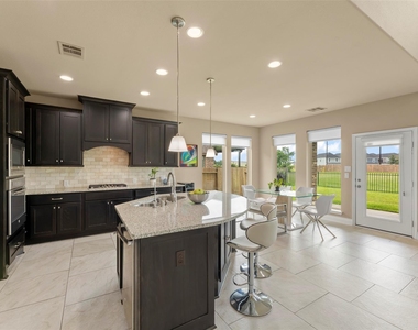 3614 Brampton Island Drive - Photo Thumbnail 9