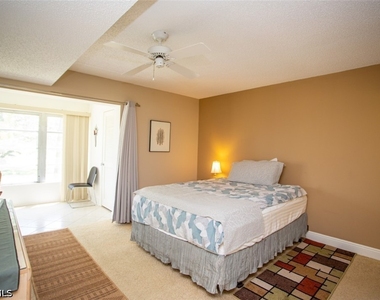 315 Saint Andrews Boulevard - Photo Thumbnail 9