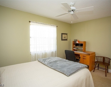 315 Saint Andrews Boulevard - Photo Thumbnail 15