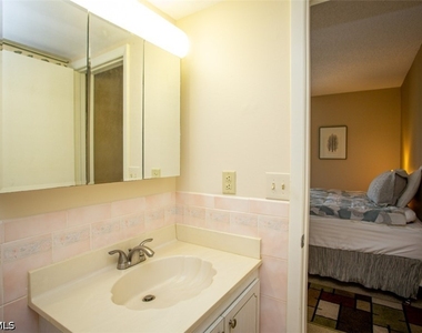 315 Saint Andrews Boulevard - Photo Thumbnail 13