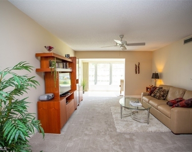 315 Saint Andrews Boulevard - Photo Thumbnail 6