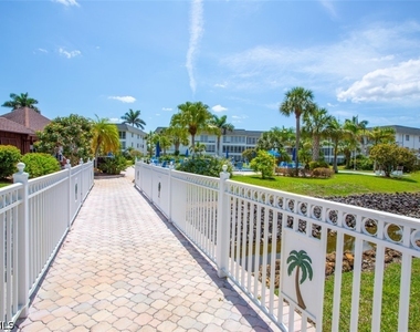 315 Saint Andrews Boulevard - Photo Thumbnail 27