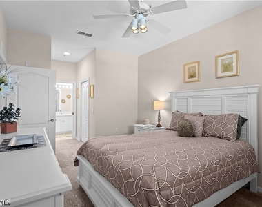 8331 Whiskey Preserve Circle - Photo Thumbnail 16