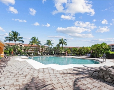 8331 Whiskey Preserve Circle - Photo Thumbnail 2