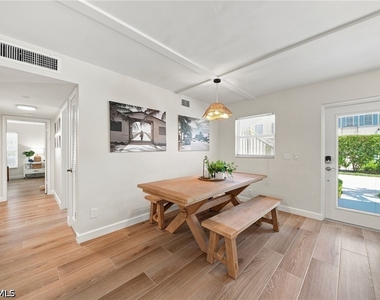 280 4th Street S - Photo Thumbnail 9