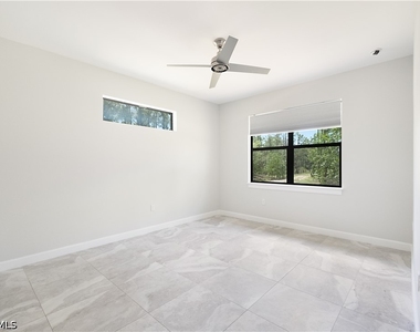 2692 54th Avenue Ne - Photo Thumbnail 11