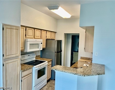 23600 Walden Center Drive - Photo Thumbnail 3