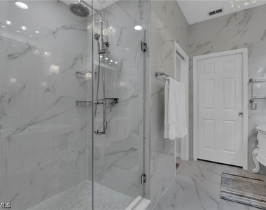 4650 Hawks Nest Way - Photo Thumbnail 15