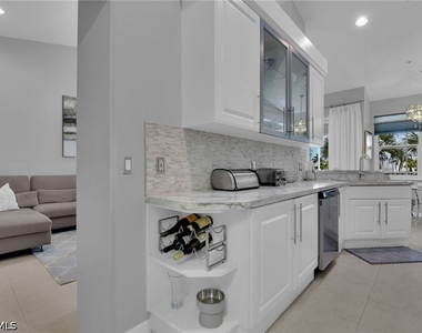4650 Hawks Nest Way - Photo Thumbnail 8