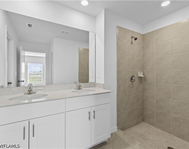 17531 Monte Isola Way - Photo Thumbnail 10